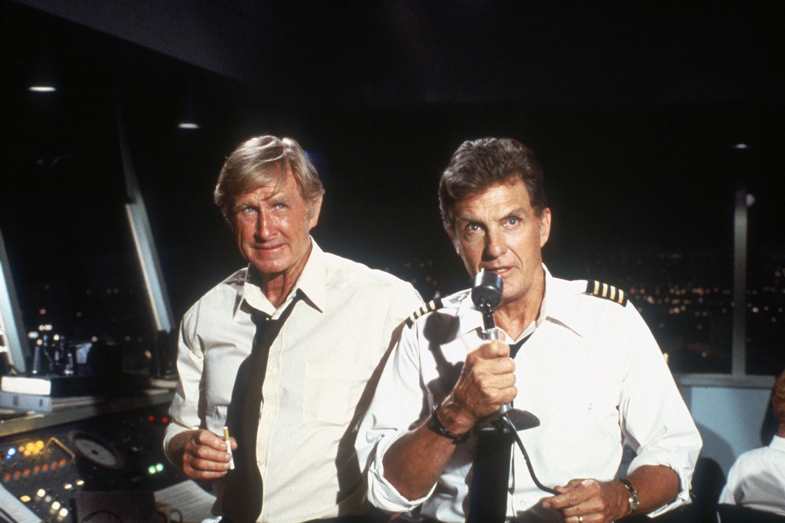 Ya T Il Un Pilote Dans L Avion Streaming Y a-t-il un pilote dans l'avion ? Film Streaming