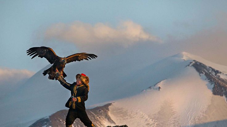 La jeune fille et son aigle