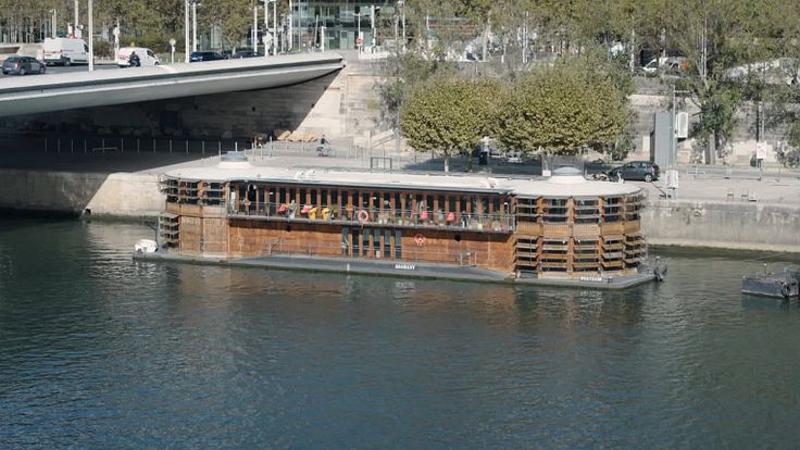 Sur l'Adamant