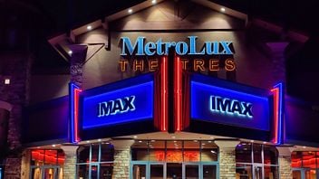 MetroLux 12 Theatres + IMAX @ Centerra