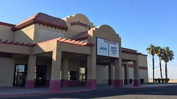 Calexico 10 Theatre