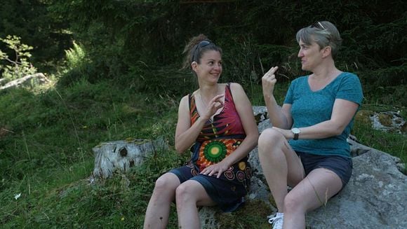 ELLE ENTEND PAS LA MOTO