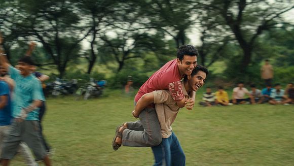 Soirée indienne | UNE JEUNESSE INDIENNE - HOMEBOUND