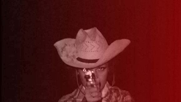 AVANT-PREMIÈRE · Derrière les drapeaux, le soleil · Soirée de clôture de Best of Doc #7