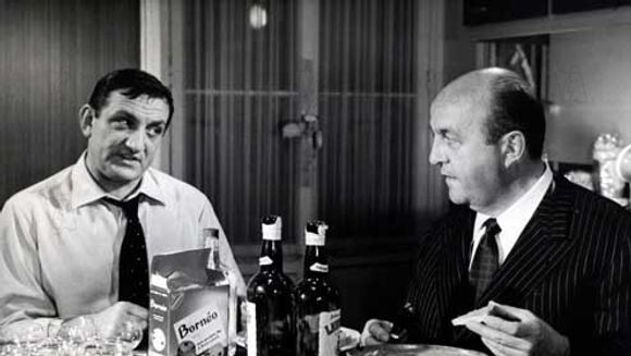 LES TONTONS FLINGUEURS