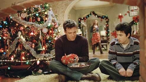 Surviving Christmas (2004)