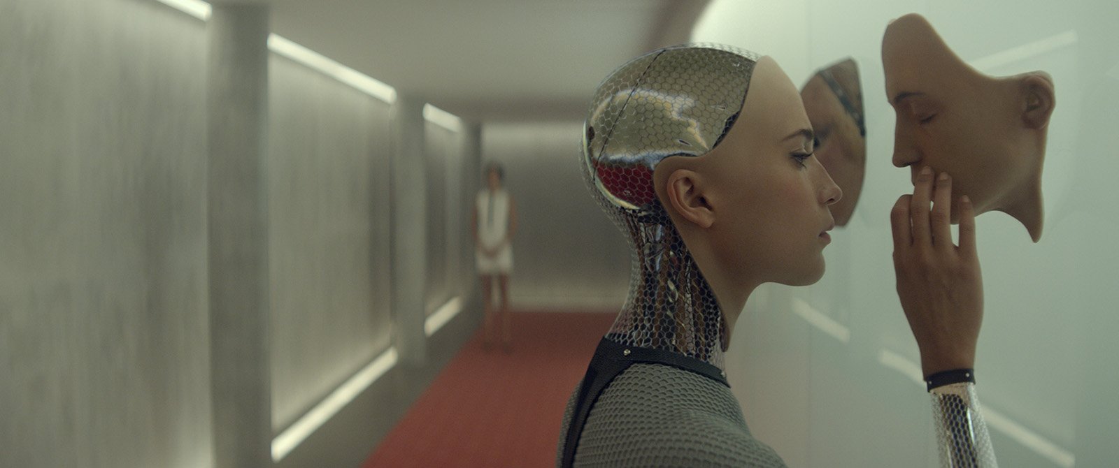 EX MACHINA (2014)