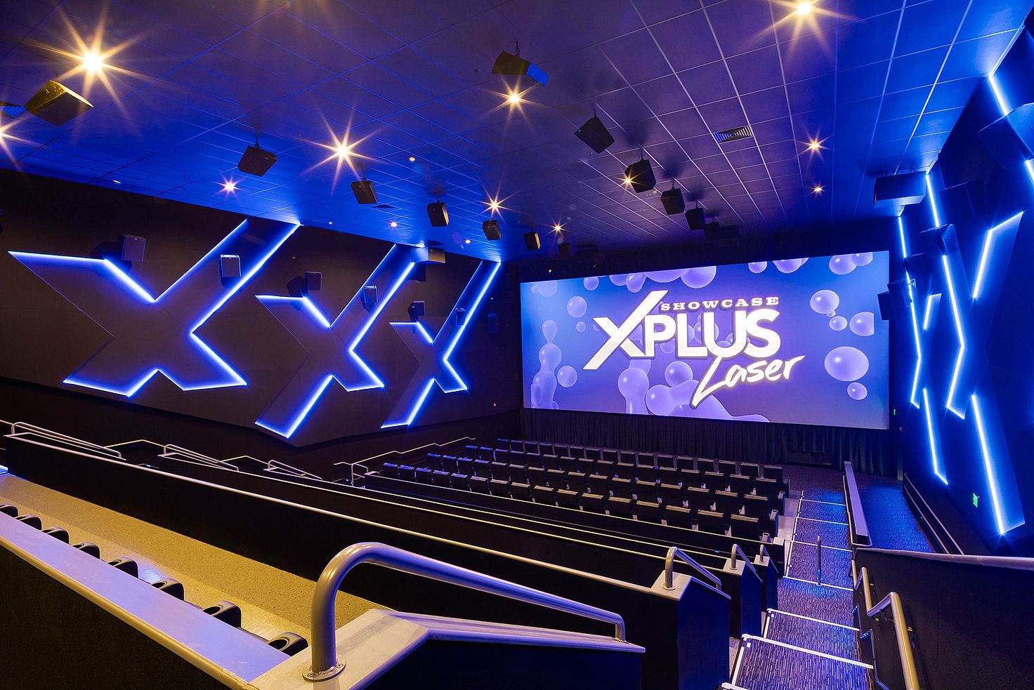 Showcase Cinema de Lux Hanover Crossing