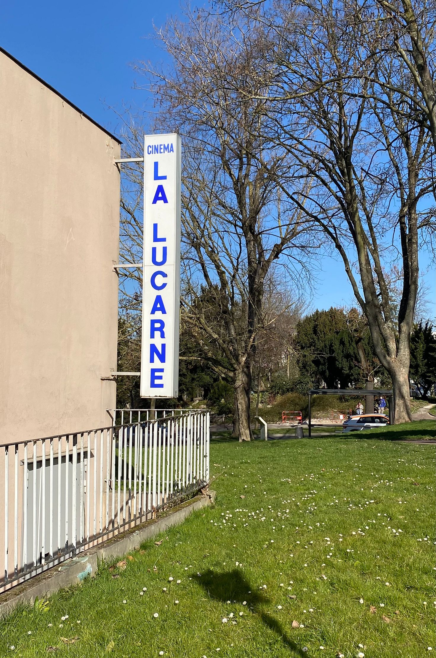 La Lucarne