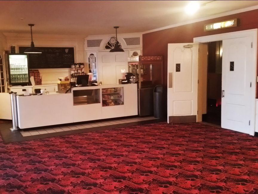 Cameo Theater