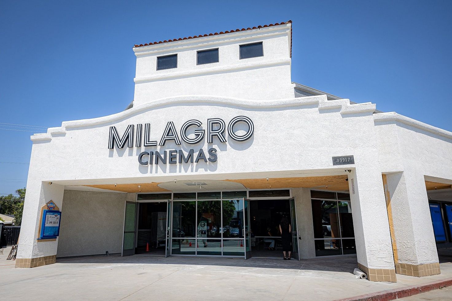 Milagro Cinemas, Norwalk