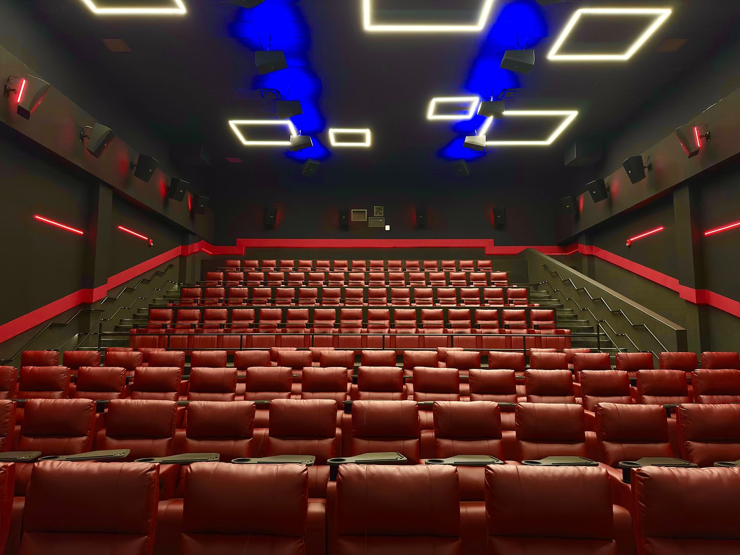 BTM Movieland at Boulevard Sq, Richmond, VA