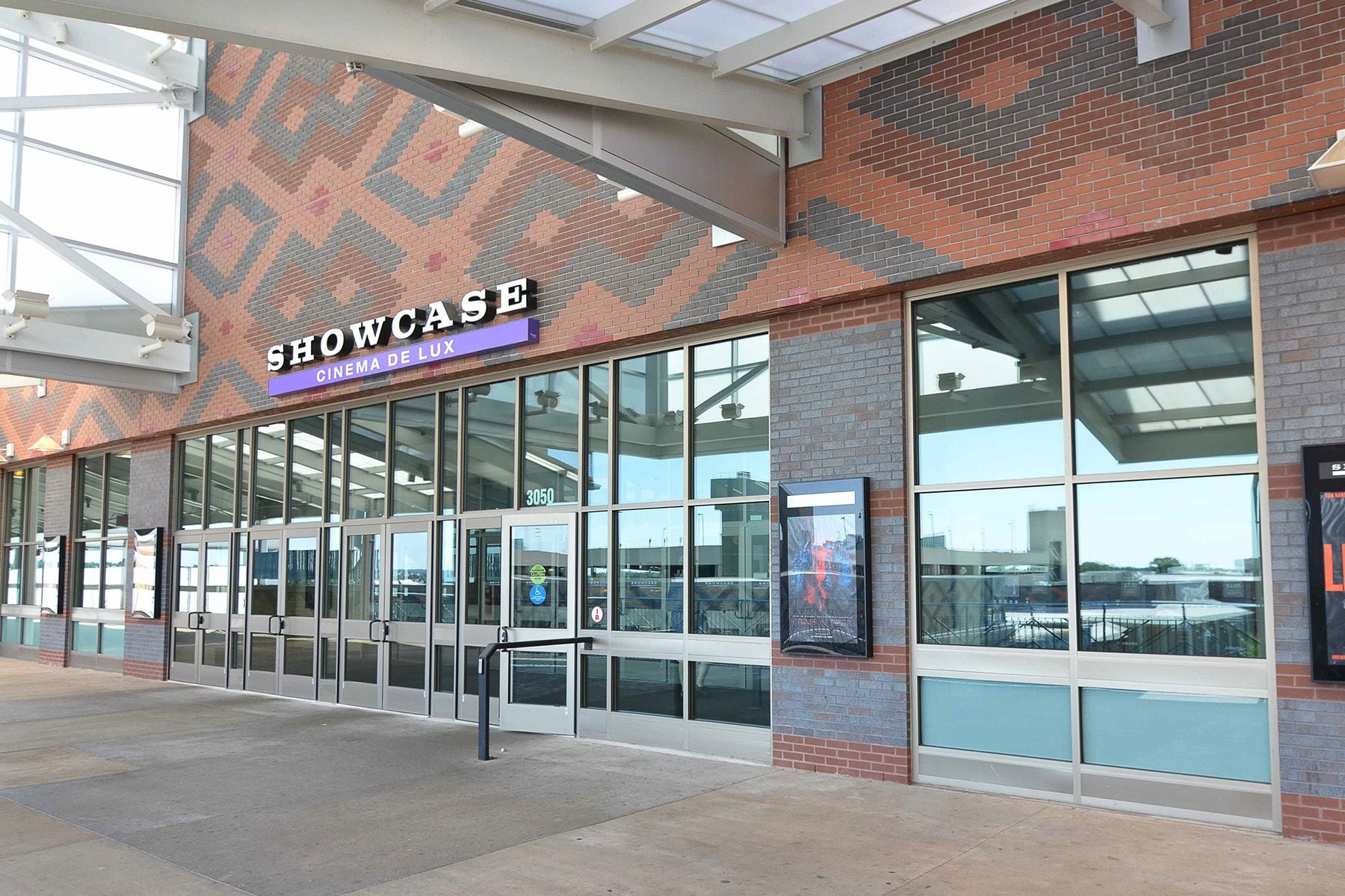 Showcase Cinema de Lux Ridge Hill | Movie Showtimes & Tickets