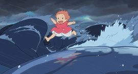 Ponyo sur la falaise